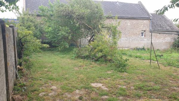 Terrain à bâtir cloturé