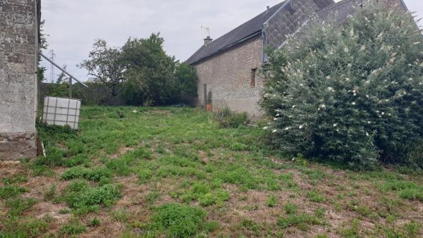 Terrain à bâtir cloturé