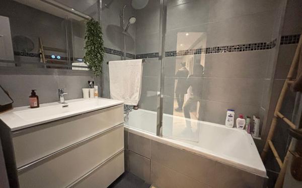 Appartement à vendre    4 pièces • 68,84 m2 Grasse