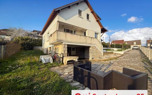 Maison à vendre    9 pièces • 145 m2 Argenteuil