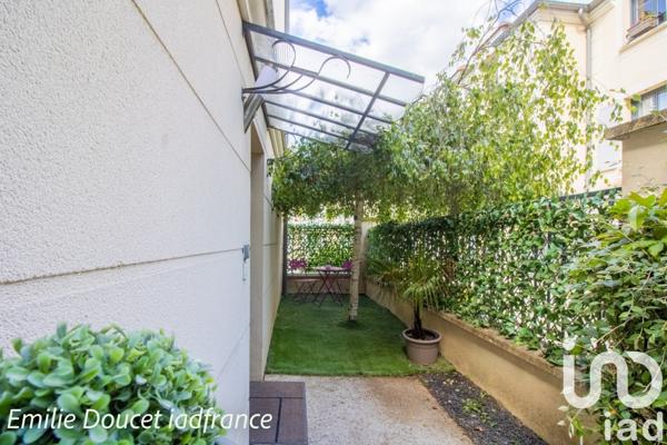 Appartement 3 pièces de 57 m² à Bièvres (91570)