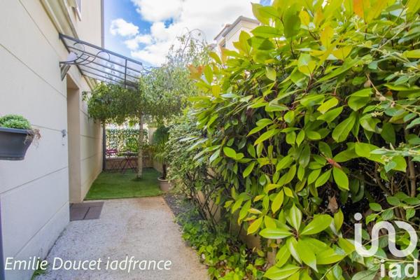 Appartement 3 pièces de 57 m² à Bièvres (91570)