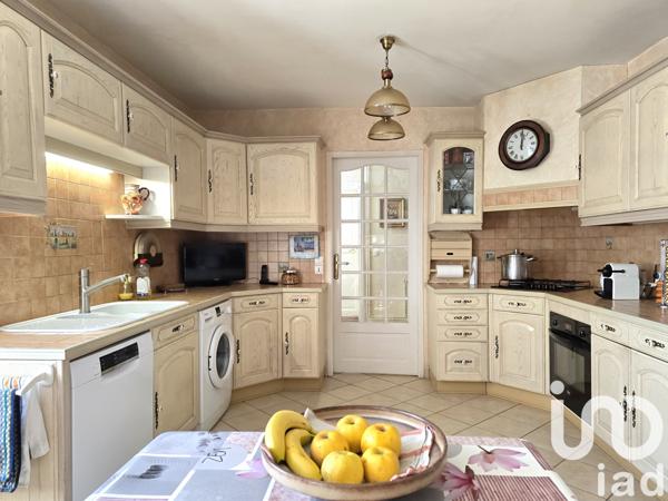 Maison à vendre 10 pièces 327 m² Pons