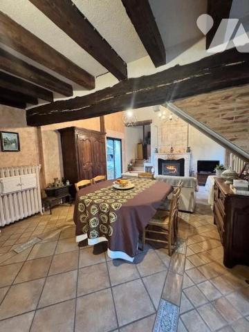 MAISON STYLE LONGERE