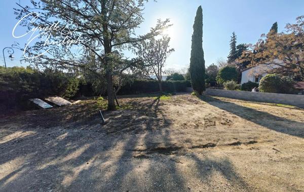 Dpt Hérault (34), à vendre à SAINT-FELIX DE LODEZ : Terrain viabilisé de 340m²