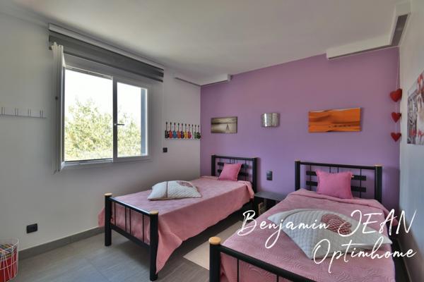 Maison F5 avec piscine et garage