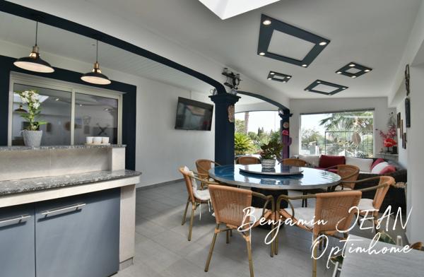 Maison F5 avec piscine et garage