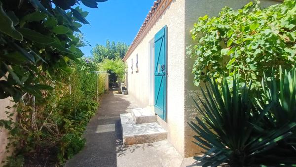 Sallèles-d'Aude (11590) À Sallèles-D'Aude, villa de plain pieds au calme
