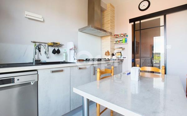 Maison à vendre    4 pièces •  Le Palais-sur-Vienne