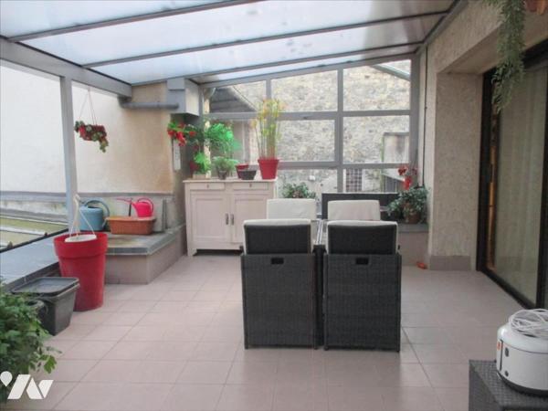 ENSEMBLE IMMOBILIER A FAVERNEY