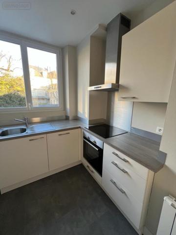 Appartement à louer à Vannes dans le Morbihan (56000), ref : 56005-L4   
Poste