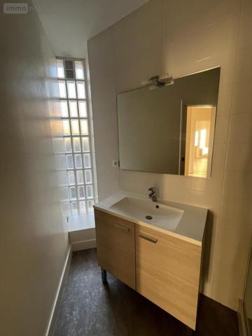 Appartement à louer à Vannes dans le Morbihan (56000), ref : 56005-L4   
Poste