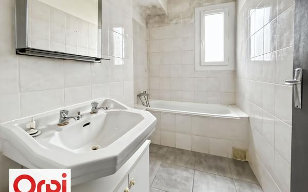 Appartement à vendre    3 pièces • 58 m2 Béziers