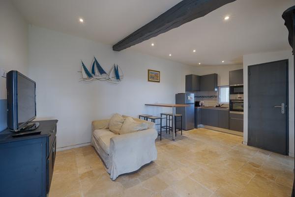 La Garde-Freinet (83680) Villa de Plain-Pied avec Vue Panoramique sur le Golfe de Saint-Tropez - Vente Exceptionnelle