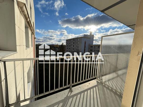 Location Appartement 4 pièces 82.2 m² - 5 RUE DU PRESIDENT ROOSEVELT Sotteville Les Rouen 76300