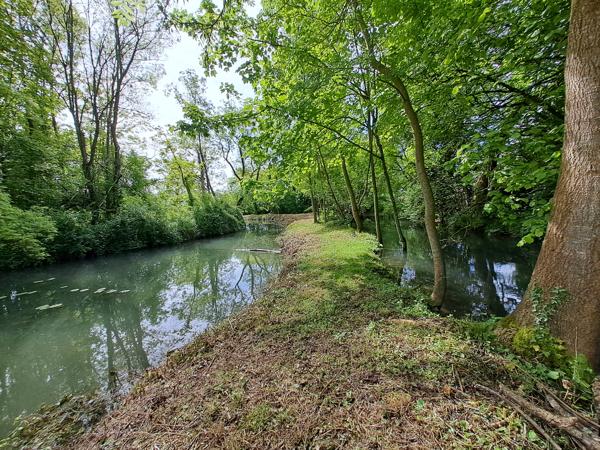 Maison à vendre à Chef-Boutonne (79110) - Deux-Sèvres