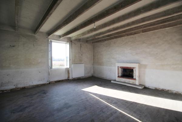 Maison à vendre à Chef-Boutonne (79110) - Deux-Sèvres