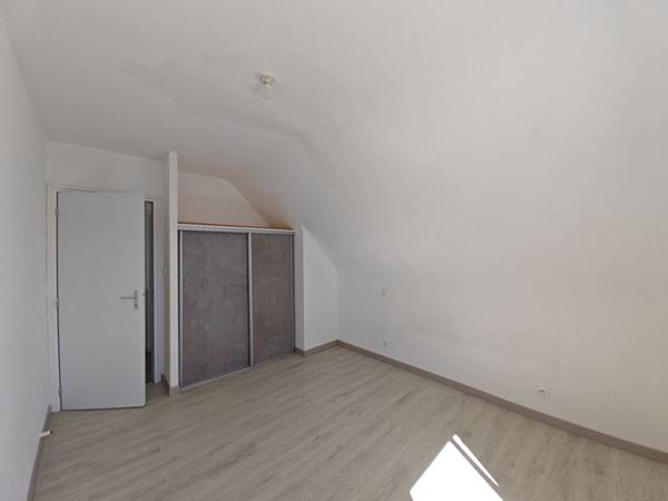 Maison Elven 4 pièce(s) 102 m2 , Elven