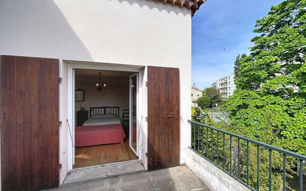 Maison à vendre    7 pièces •  Valence