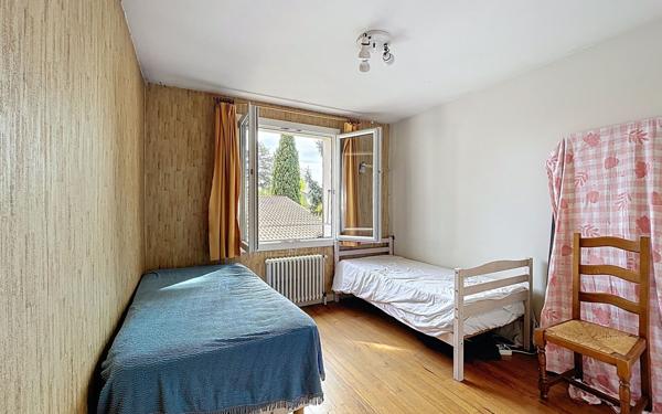 Maison à vendre    7 pièces •  Valence
