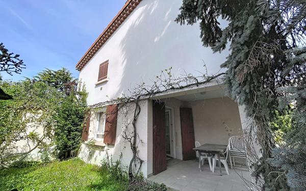 Maison à vendre    7 pièces •  Valence