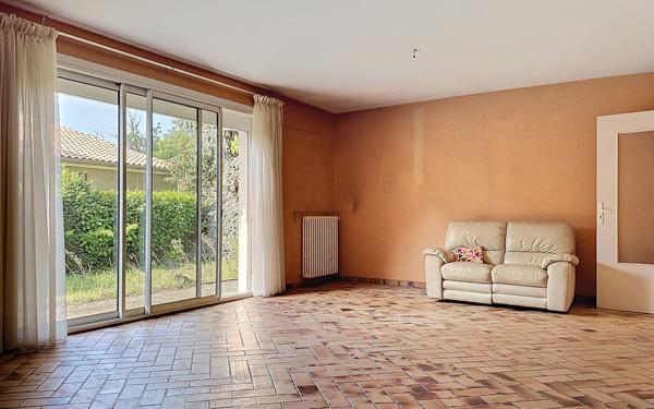 Maison à vendre    7 pièces •  Valence