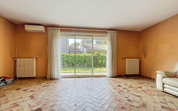Maison à vendre    7 pièces •  Valence