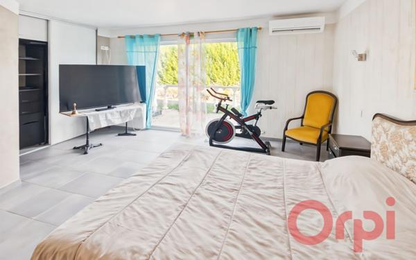 Maison à vendre    7 pièces •  Sancoins