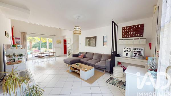 Maison à vendre 5 pièces 106 m² Cesson