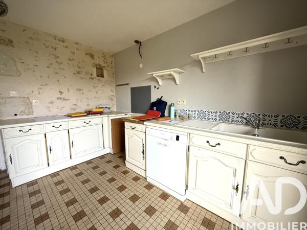 Maison à vendre 6 pièces 137 m² Celles-sur-Belle