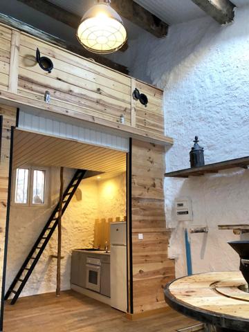 Maison Lezignan Corbieres 10 pièce(s) 178 m2