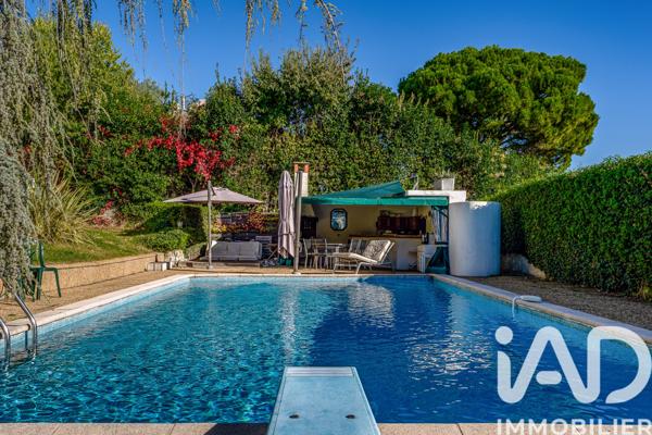 Maison à vendre 7 pièces 234 m² Aubagne