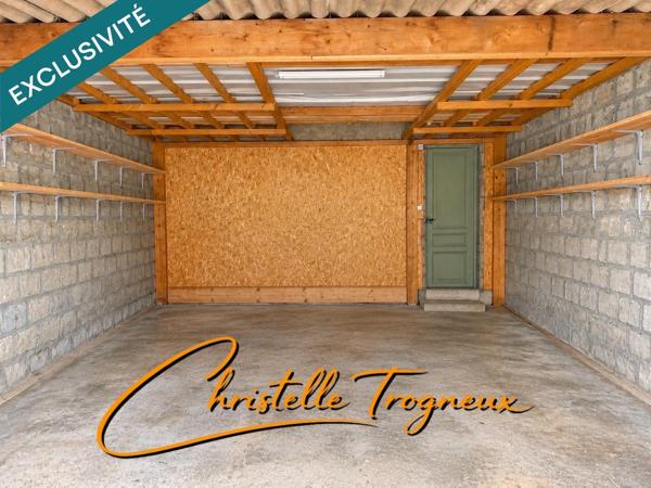 RARE – DOUBLE GARAGE AVEC JARDIN