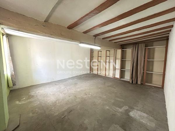 LONGERE DE PLAIN-PIED 2 CHAMBRES  AVEC COURETTE AU COEUR DE POULAINES (INDRE 36)