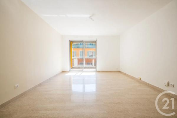 Appartement F3 à vendre  3 pièces - 72,39 m 2   NICE  - 06