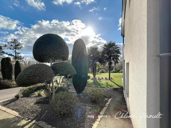 Maison à LE VAL-SAINT-PERE, 50300 - 7 pièces 240m²