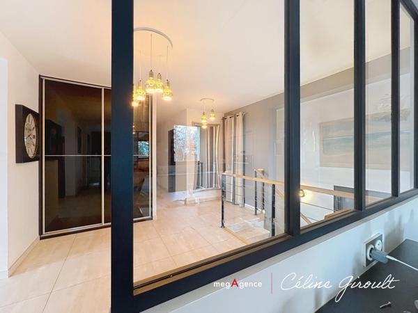 Maison à LE VAL-SAINT-PERE, 50300 - 7 pièces 240m²