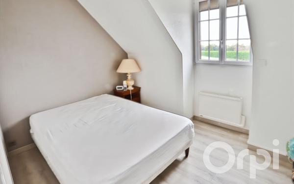 Maison à vendre    6 pièces • 143,83 m2 Saint-Clair-sur-Epte