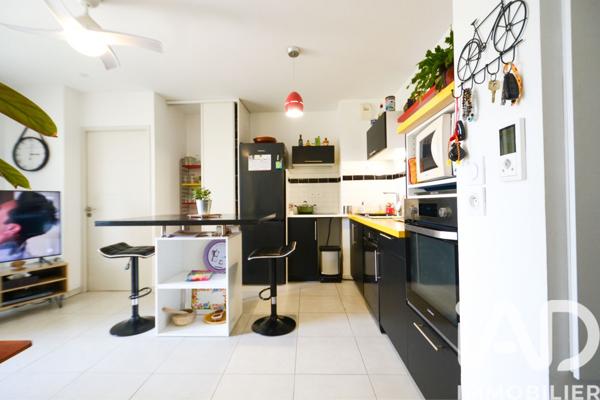 Appartement à vendre 2 pièces 42 m² Cuges-les-Pins