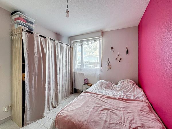 STRASBOURG OUEST - 2P avec balcon et garage