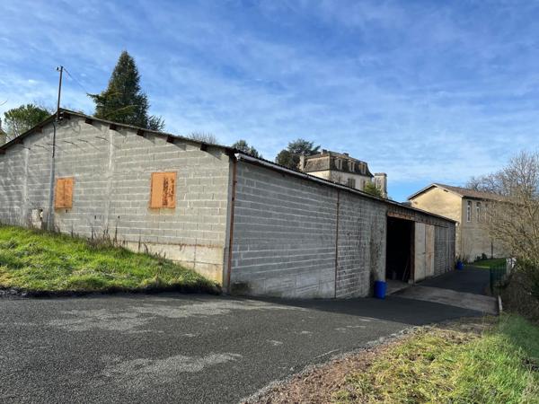 Bâtiment de 675 m2.