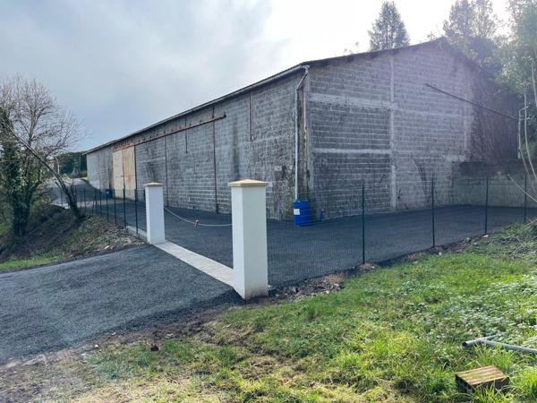 Bâtiment de 675 m2.