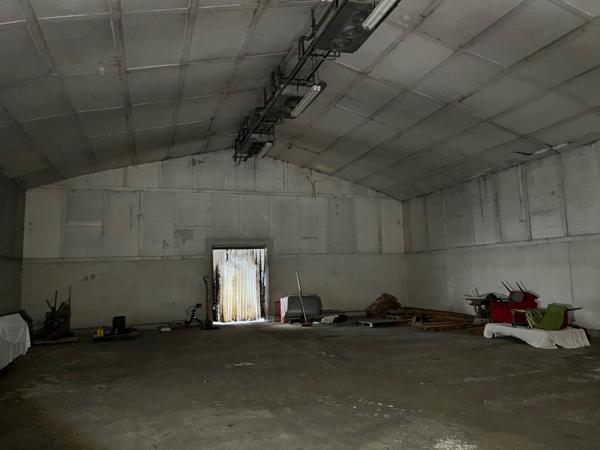 Bâtiment de 675 m2.