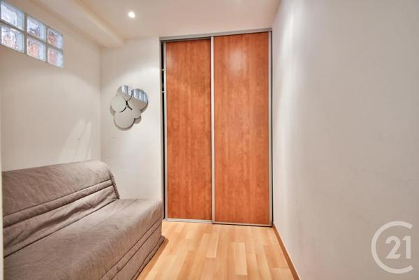 Appartement F4 à vendre  4 pièces - 80,48 m 2   VILLEFRANCHE SUR MER  - 06