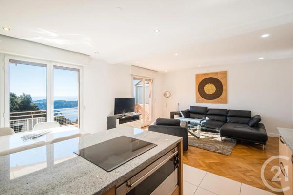 Appartement F4 à vendre  4 pièces - 80,48 m 2   VILLEFRANCHE SUR MER  - 06