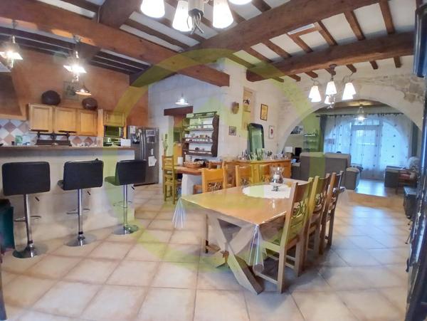 Maison à JONQUIERES SAINT VINCENT (30300)