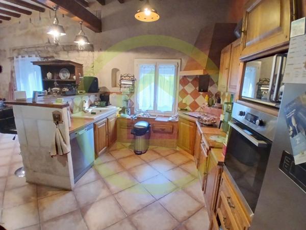 Maison à JONQUIERES SAINT VINCENT (30300)