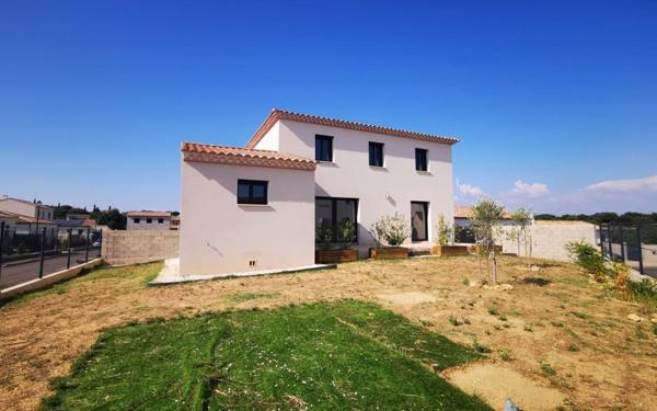 Maison à louer    5 pièces •  Tavel