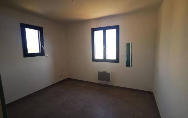 Maison à louer    5 pièces •  Tavel