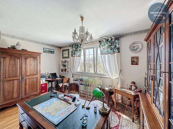 Maison familiale de 162 m² à Le Coudray avec vue dominante et terrain boisé